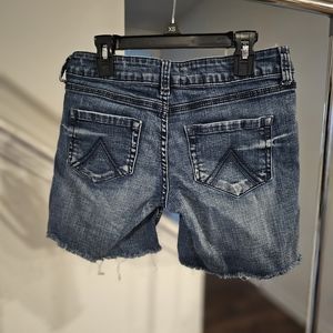 Delia's Bailey distressed denim shorts